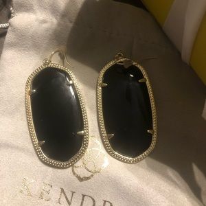 Authentic Kendra Scott Danielle earrings